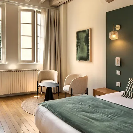 Appartement Maison 1642 *