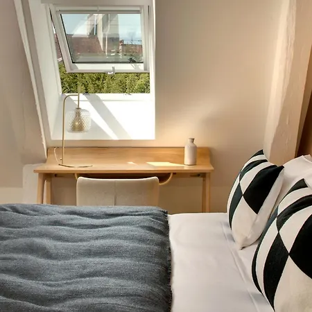 Appartement Maison 1642 *